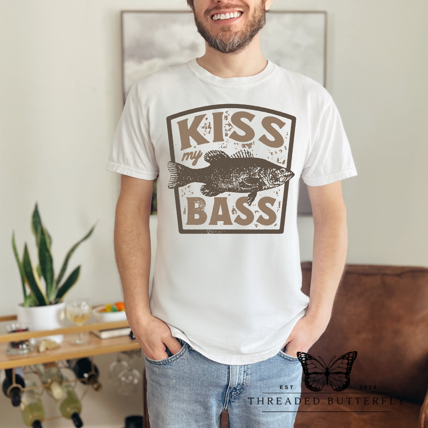 Men’s kiss my Bass fishing